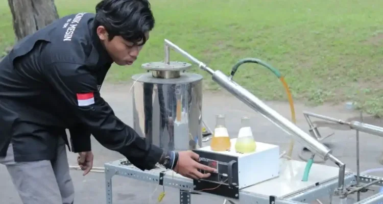 Peneliti UGM Temukan Cara Baru Daur Ulang Sampah Plastik Jadi Energi