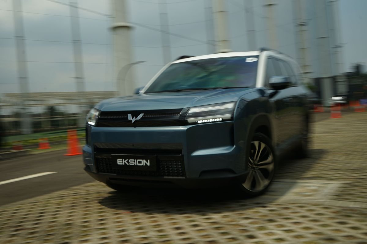 Wuling Eksion PHEV Wuling Eksion PHEV